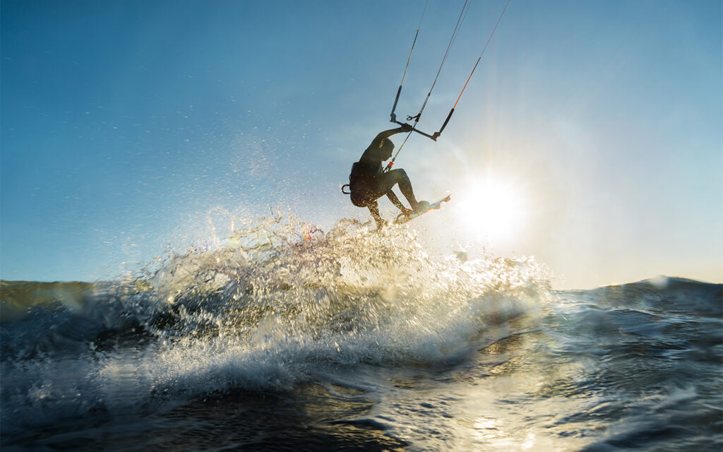 Aproveite a temporada de kitesurf em Atins